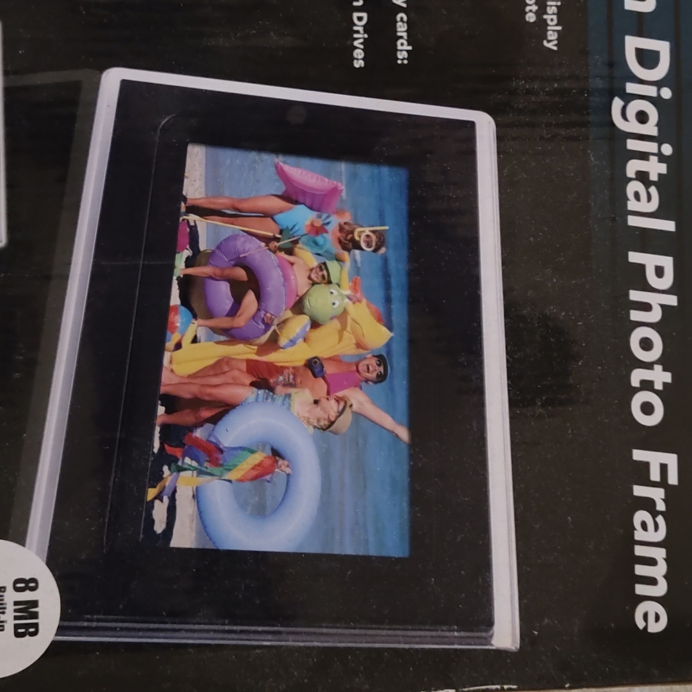 Picture frame - Picture 2 of 2